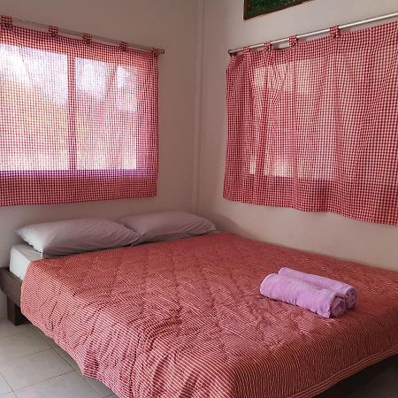 Pineapple Resort Ban Huai Thalaeng Phan 외부 사진