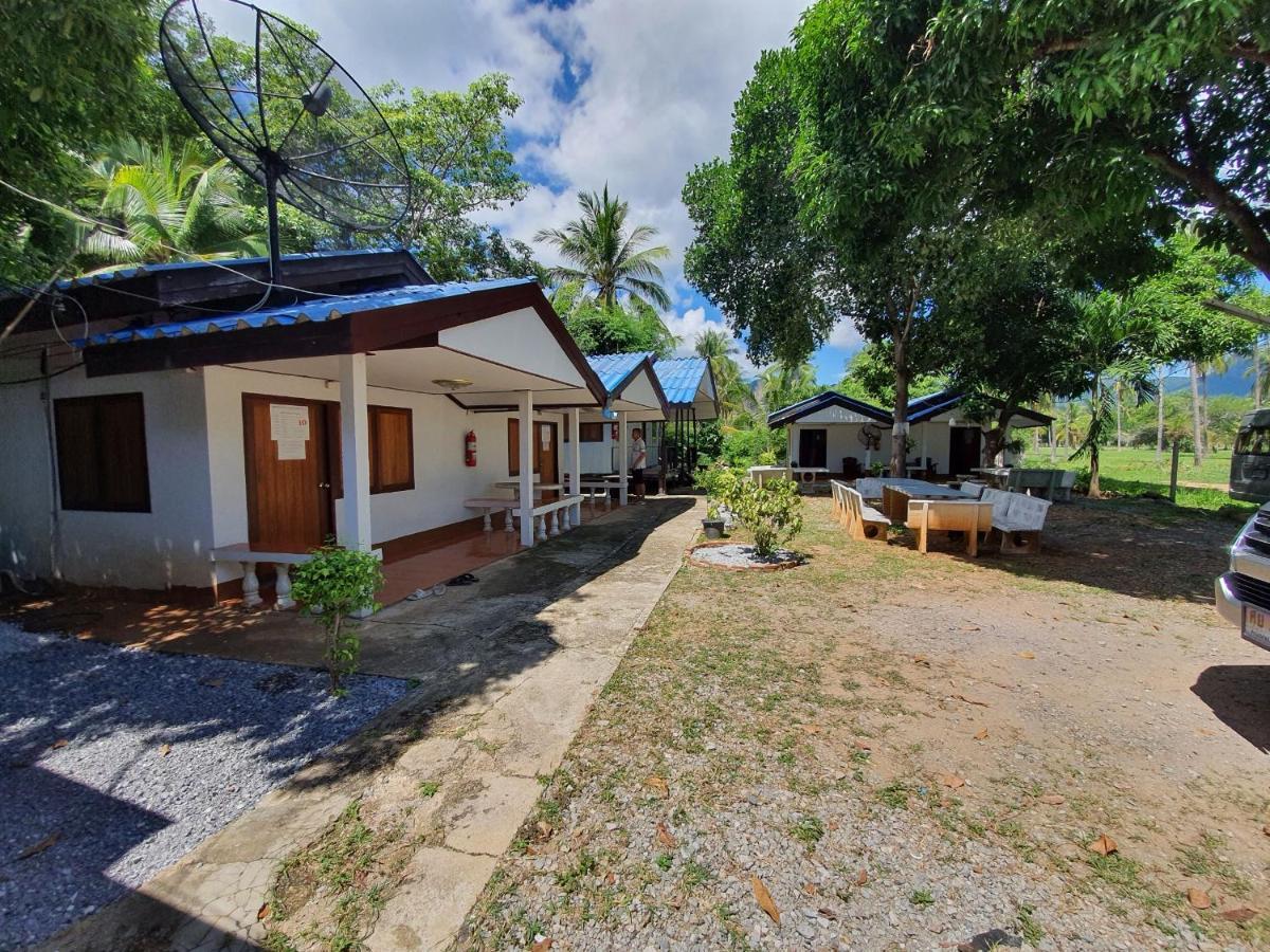 Pineapple Resort Ban Huai Thalaeng Phan 외부 사진